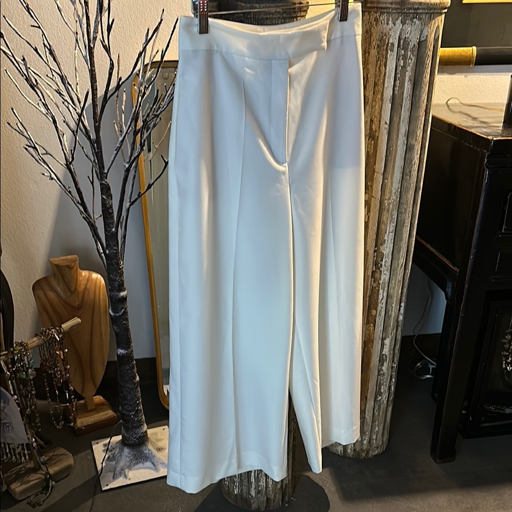 Zara Elegant White Wide-Leg Trousers